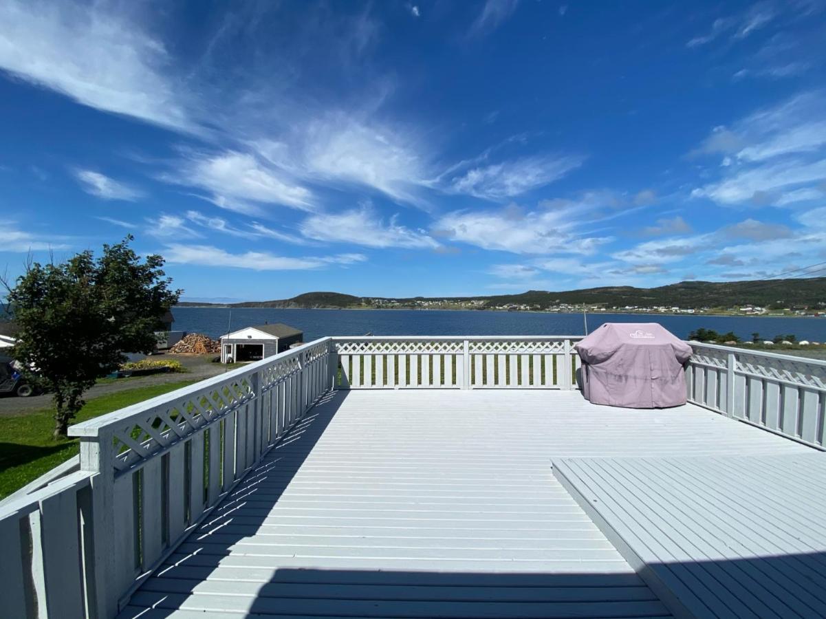 Rocky Harbour Oceanfront Villa Luaran gambar