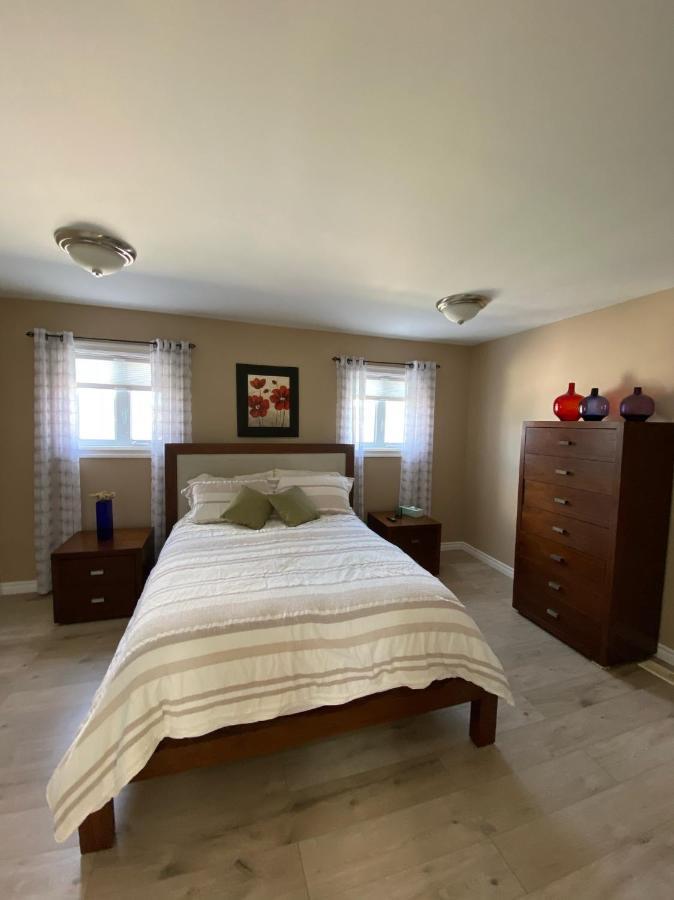 Rocky Harbour Oceanfront Villa Luaran gambar